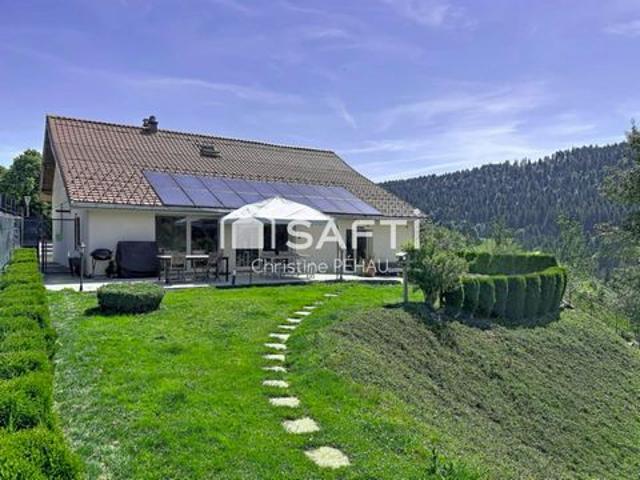 Maison sans vis à vis sur beau terrain