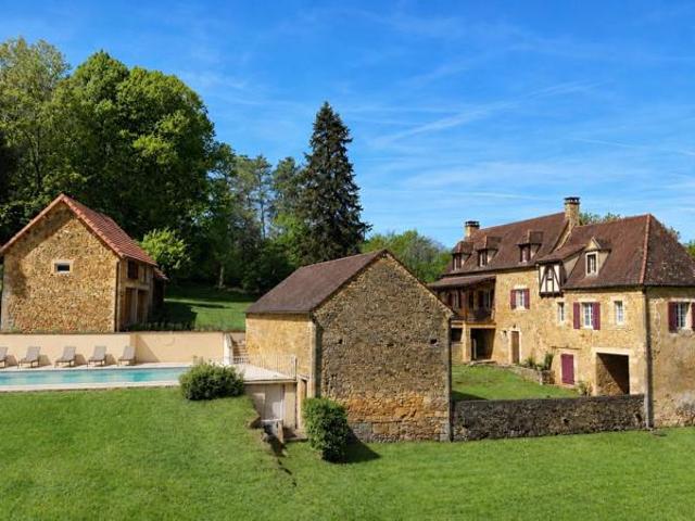 Maison Sarlat La Caneda 8 pièce s 160 m2