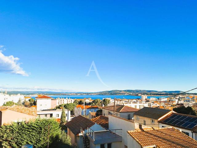 Villa lumineuse avec vue sur l'étang de Thau Quartier Garrigou