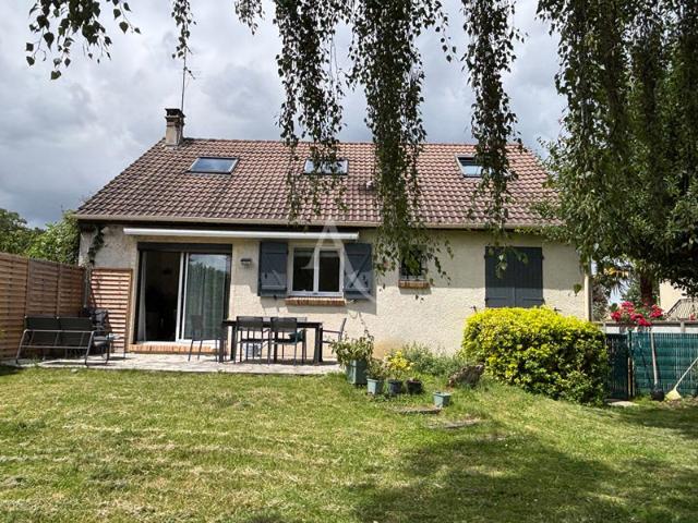 Maison secteur TAILLIS 4/5 chambres sous sol total