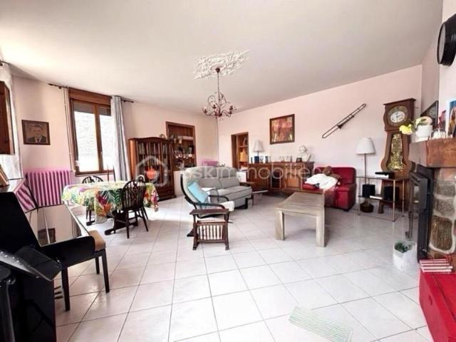 Maison semi individuelle 3 chambres jardin