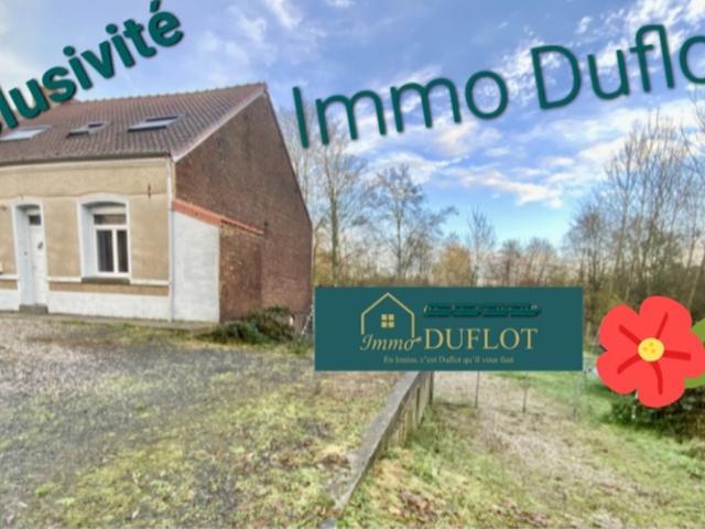 Maison semi individuelle au calme: à saisir !