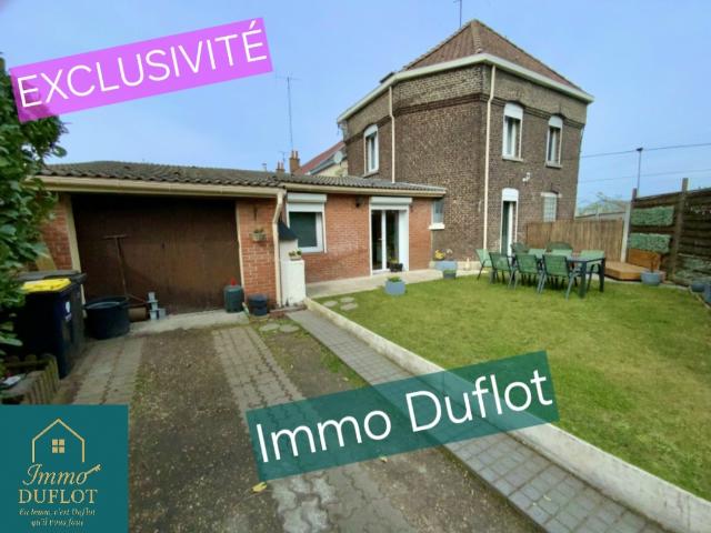 Maison semi individuelle avec garage