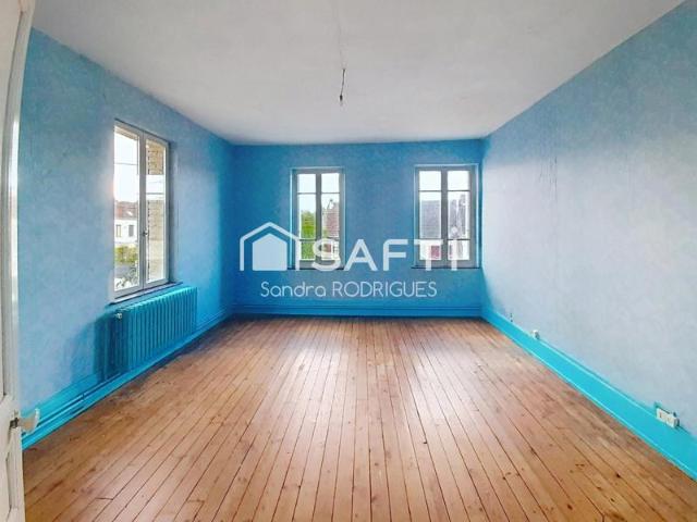 Maison semi mitoyenne 140 m² à la campagne proche de toute commodités, axe Saint Quentin /Laon, Autoroute A26 et a 45 min de REIMS