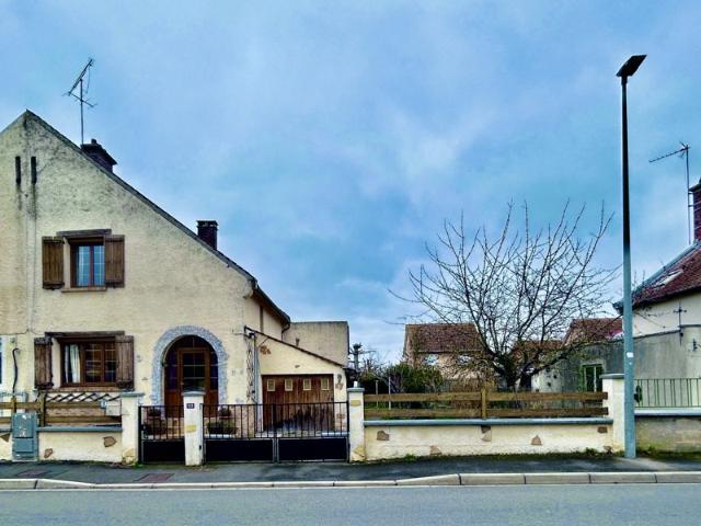 Maison semi mitoyenne avec autonomie de plain pied