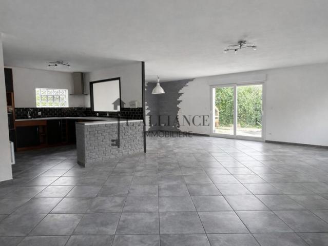 Maison semi plain pied 4 chambres avec jardin 150m²