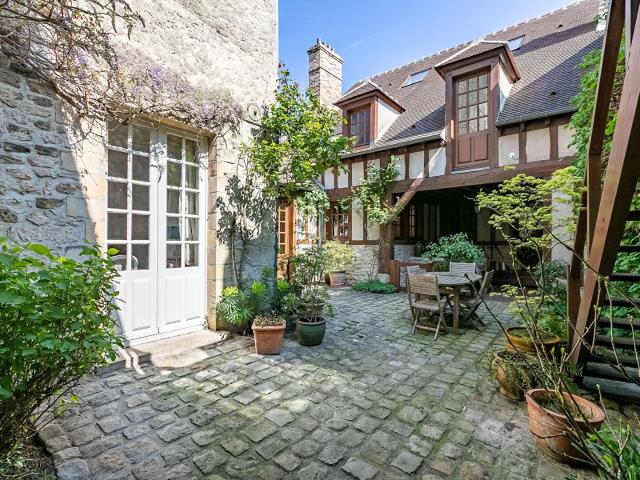 Maison Senlis 6 pièce s 200 m2