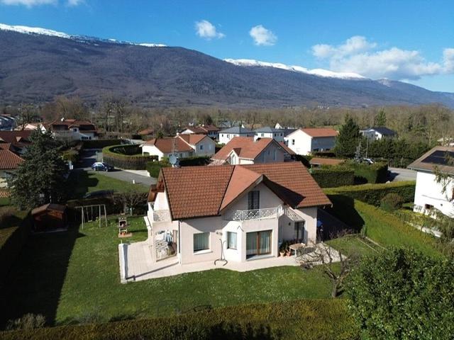 Maison Sergy 6 pièce s 153 m2