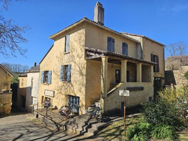 Maison Situé au cur du magnifique village de Saint Avit Sé. 103m² Saint Avit Sénieur