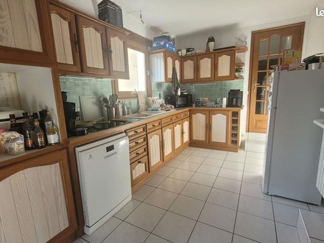 Maison située a Pontonx sur Adour de 3 chambres, terrain clos, garage, carport, pas de travaux