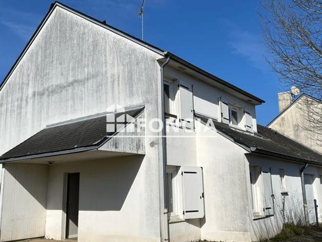 Maison située dans un quartier pavillonnaire