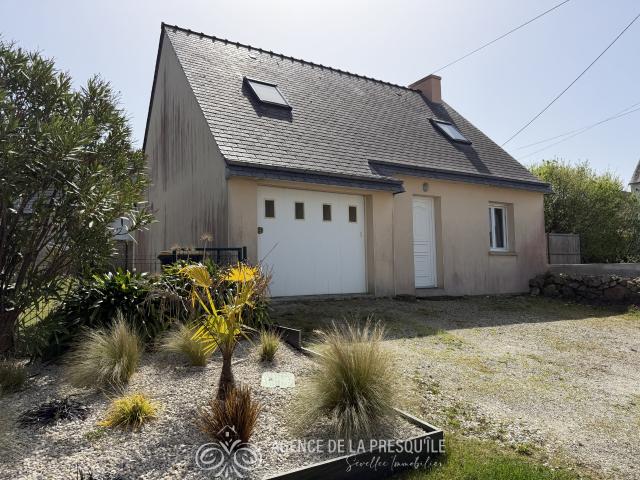 Maison située proche de la mer de Morgat
