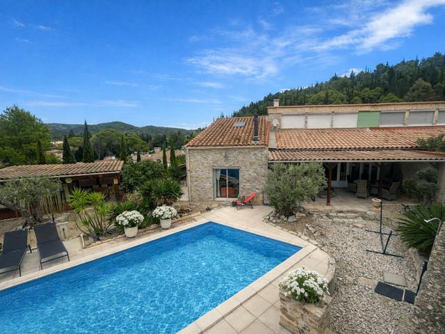 Maison Sigean 5 pièce s 146 m2