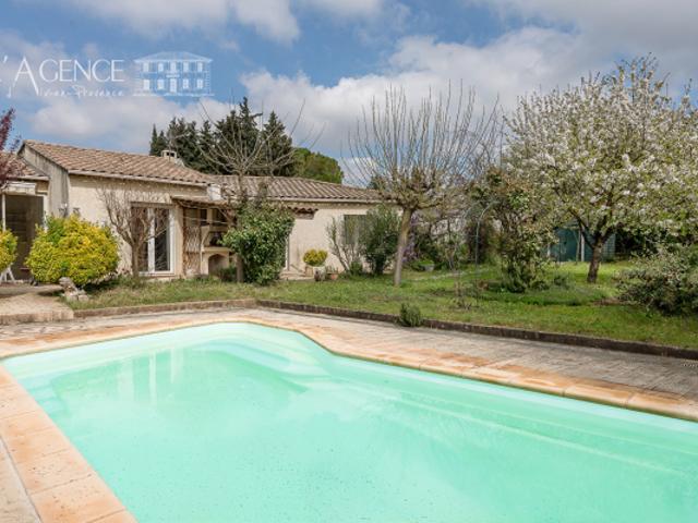 Maison Simiane Collongue 4 pièces 130 m², piscine
