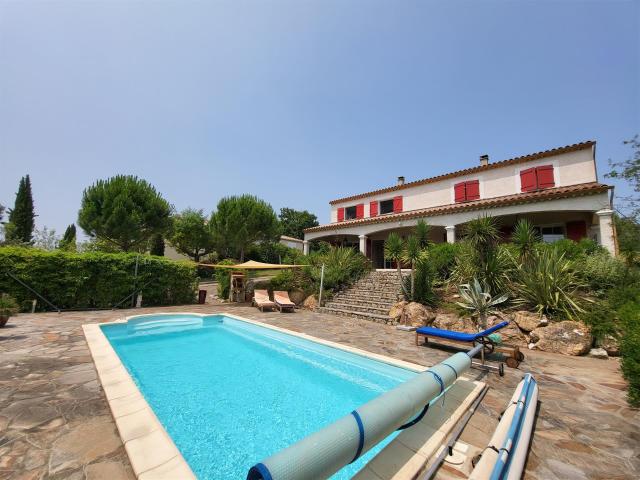Maison spacieuse avec 2 appartements identiques, grand garag. 170m² Lamalou les Bains