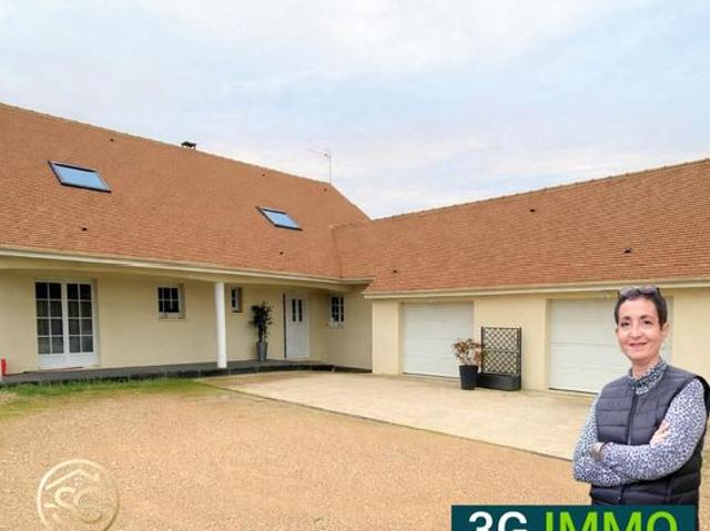 Maison spacieuse avec grand terrain | Houdan | Terrasse et jardin