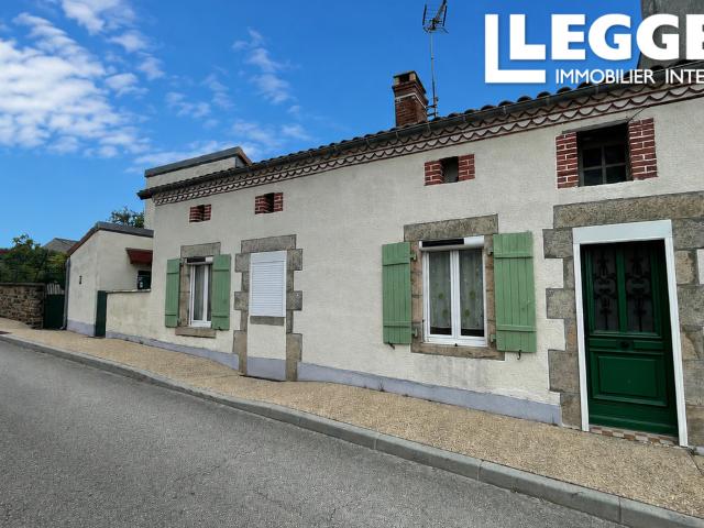 Maison spacieuse avec jardin dans un environnement calme et rural