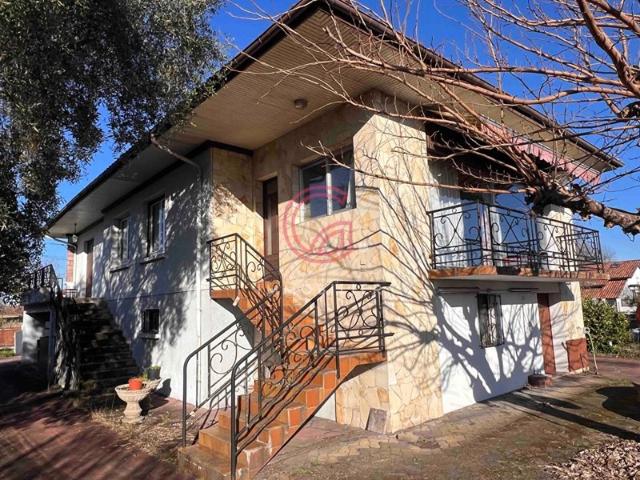 Maison spacieuse à vendre à Parentis en Born 7 pièces