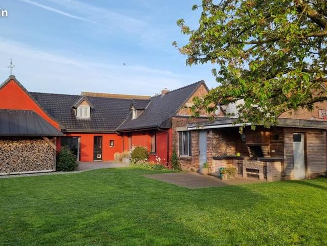 Maison style fermette, secteur calme