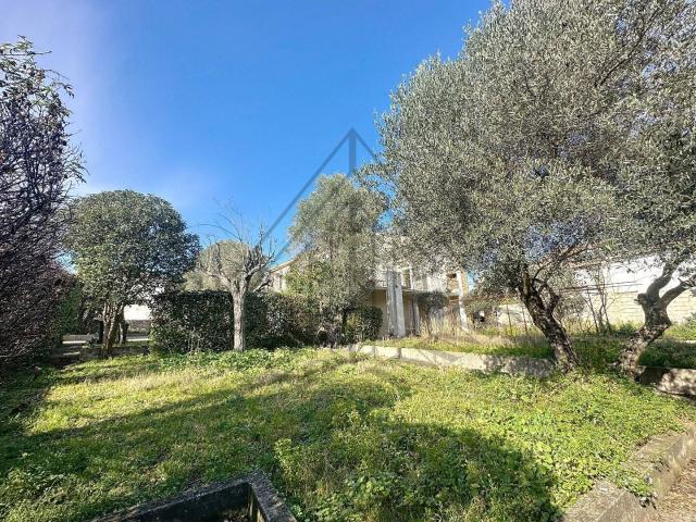 MAISON ST 971m2 DE TERRAIN