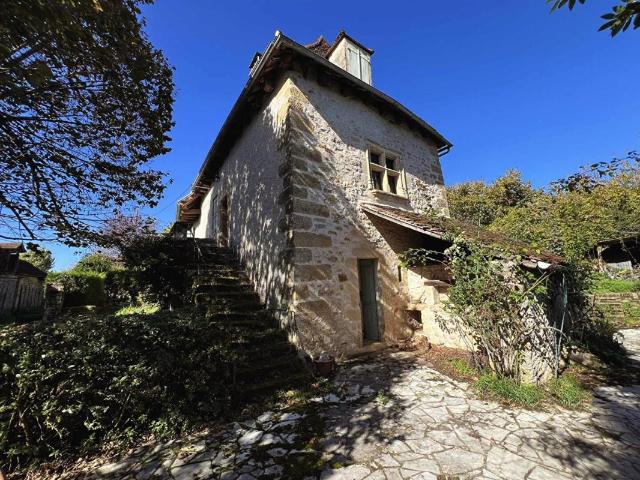 Maison St Raphael 7 pièce s 180 m2