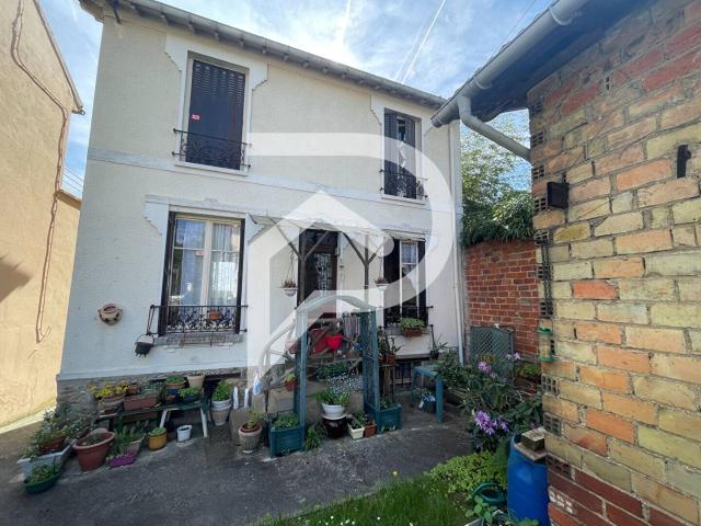 Maison Sucy En Brie 6 pièce s 98.71 m2