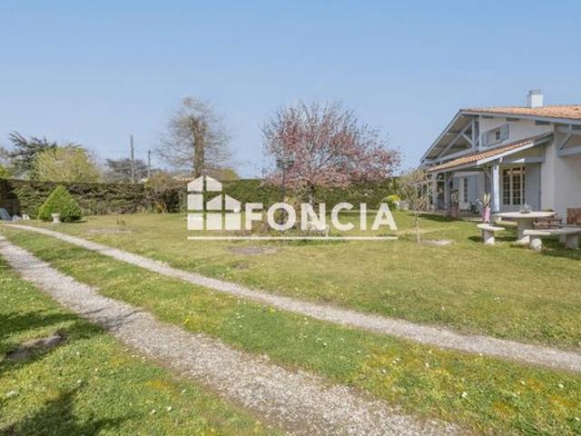 Maison sur belle parcelle de 1900 m2