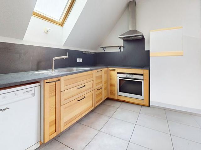 Maison sur le toit de 70m² dernier étage avec ascenseur terrasse et jardinet