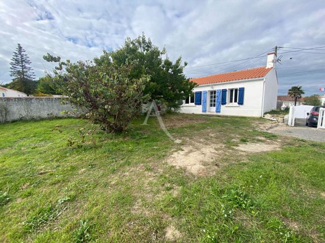 Maison sur les hauteurs de Barbâtre centre plage