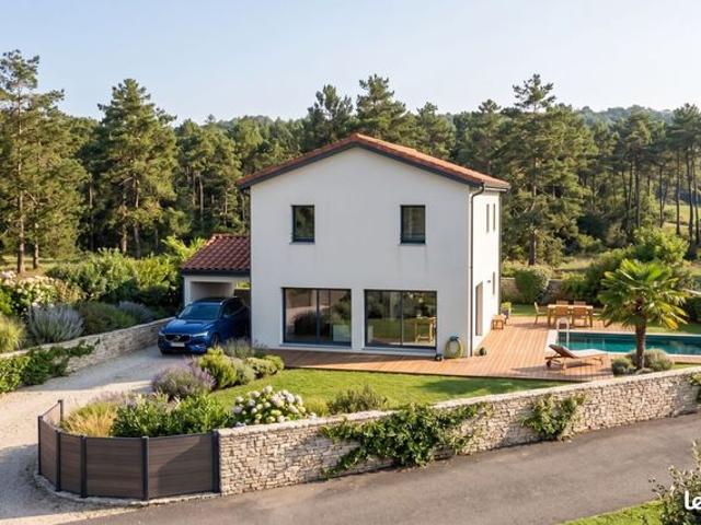 Maison sur les hauteurs de LA FOUILLOUSE 42