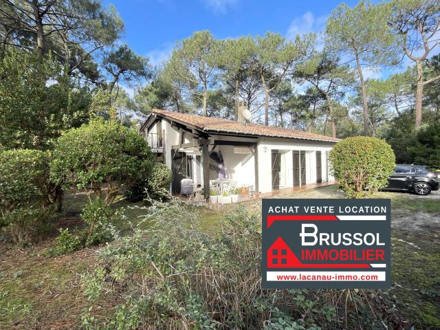 Maison sur Longarisse lac de Lacanau terrain constructible de 1641 m2 emprise de 40 % soit 730 m2 Agence Bruss