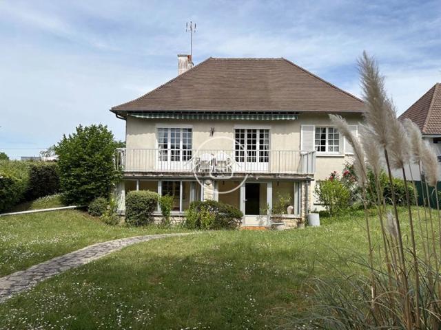 Maison sur Saint Gervais la Forêt