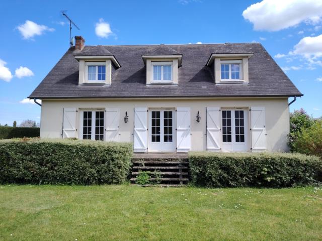 Maison sur sous sol MARBOUE 134 m2