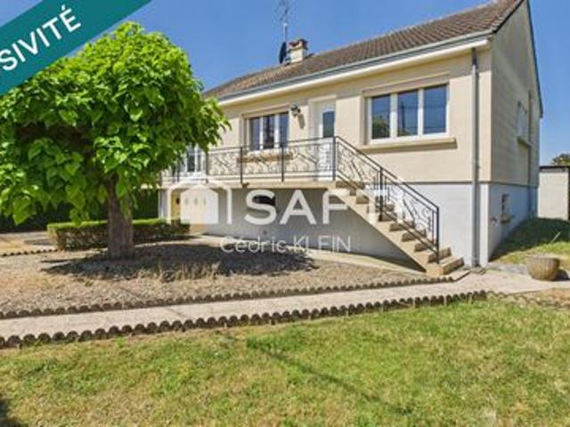 Maison sur sous sol avec joli terrain