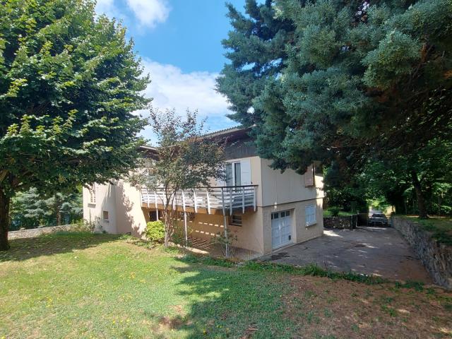 MAISON SUR SOUS SOL COMPLET