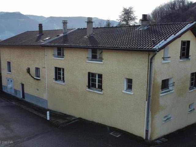 Maison sur sous sol complet