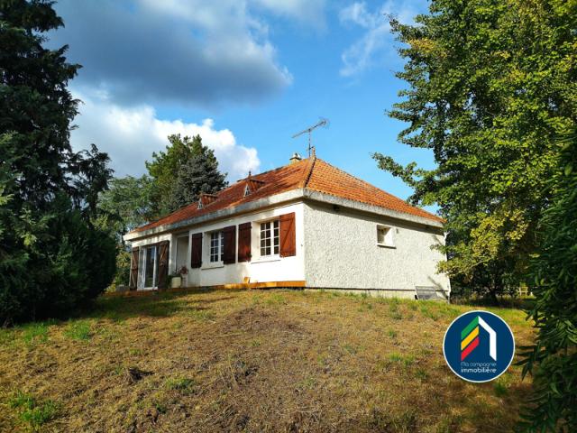 Maison sur sous sol sur 4900 m2 de terrain aux portes de la