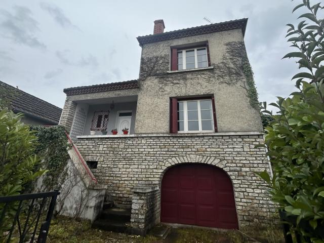 Maison sur sous sol 2 chambres et bureau/dressing