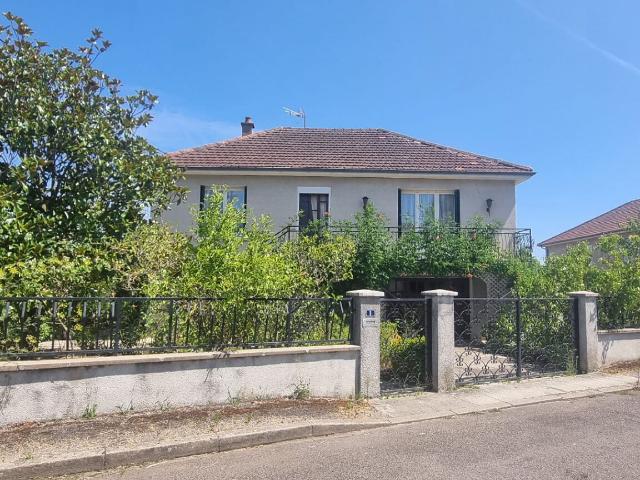 Maison sur sous sol
