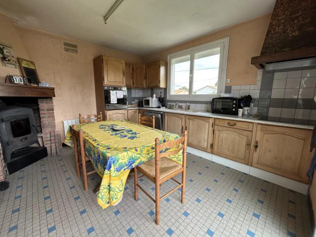 Maison sur sous sol 5 chambres