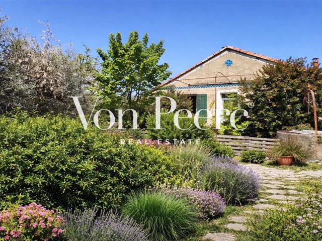 Maison sur un terrain constructible de 1783m2 à Saint Rémy d. 78m² Saint Rémy de Provence
