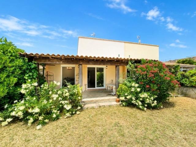 Maison sur 2 Niveaux 4 chambres Jardin et Garage