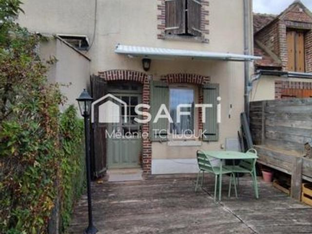 Maison sur 3 niveaux avec terrain constructible