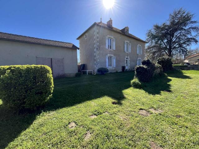 Maison poitevine de 150 m² 86350 saint Martin l'Ars 143m² Saint Martin l'Ars