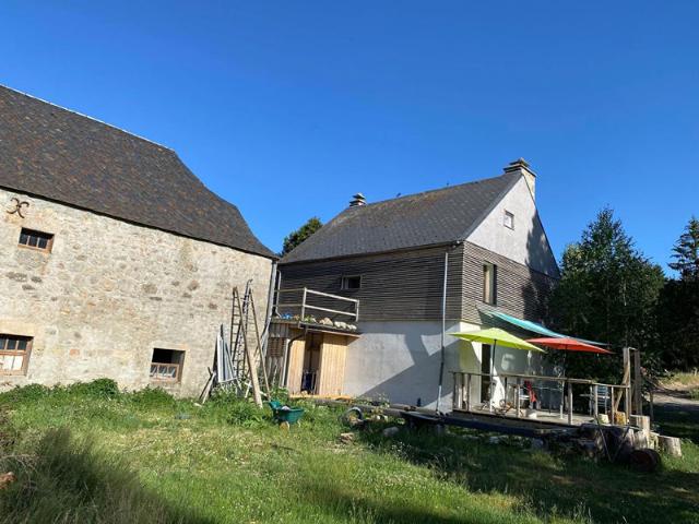 Maison Peyre En Aubrac 5 pièce s 130 m2