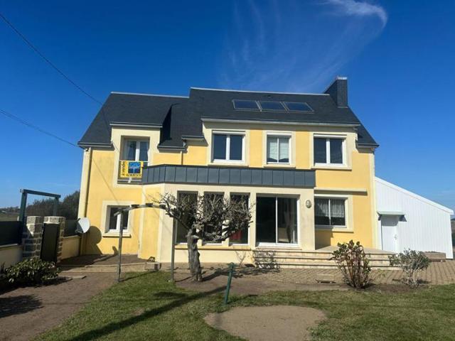 Maison PENMARCH 6 Pièces 152 m²