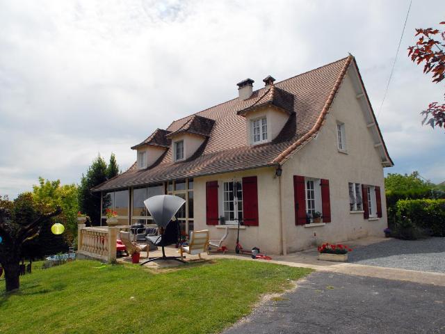 Maison Périgordine 136m² Saint Martial Viveyrol