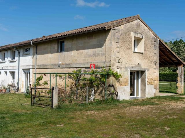 Maison pierre rénovée 212m² Civrac de Blaye
