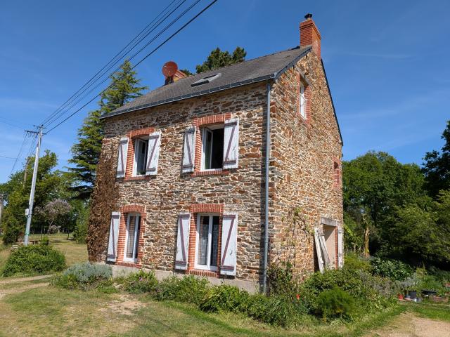 Maison pierres apparentes