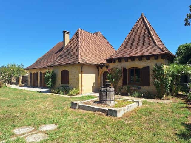 Maison plain pied 5 pièces 120m2 120m² Le Buisson de Cadouin